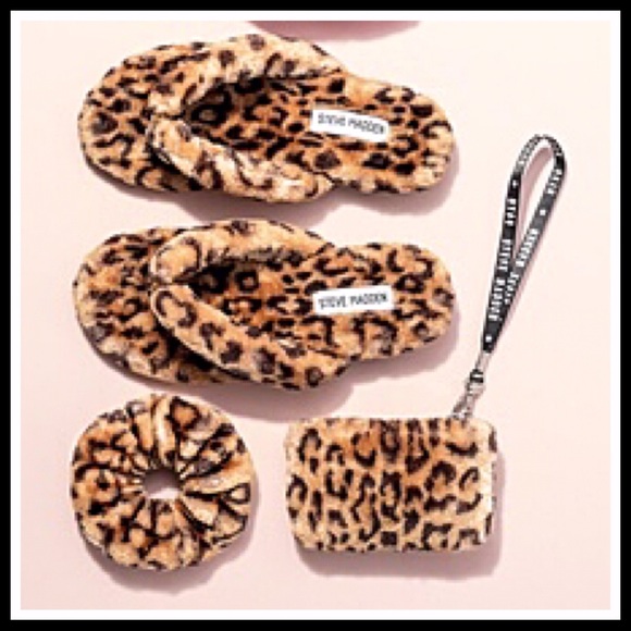 ❗️6-HOUR SALE❗️STEVE MADDEN 3 PIECE SET SANDALS - Picture 4 of 8